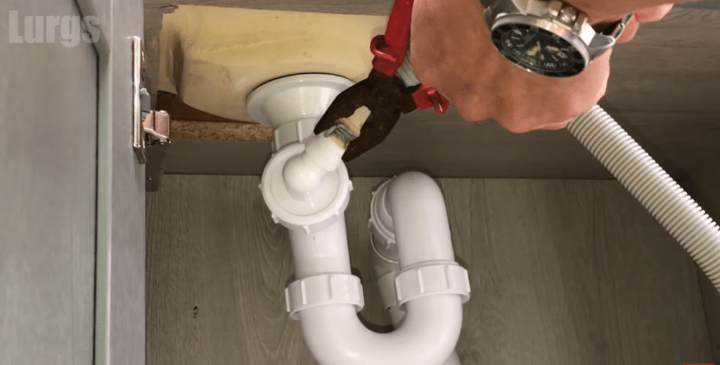 Disconnecting Water Supply Lines